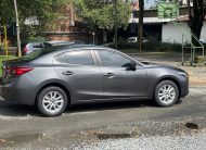 Mazda 3 Touring AT SDN